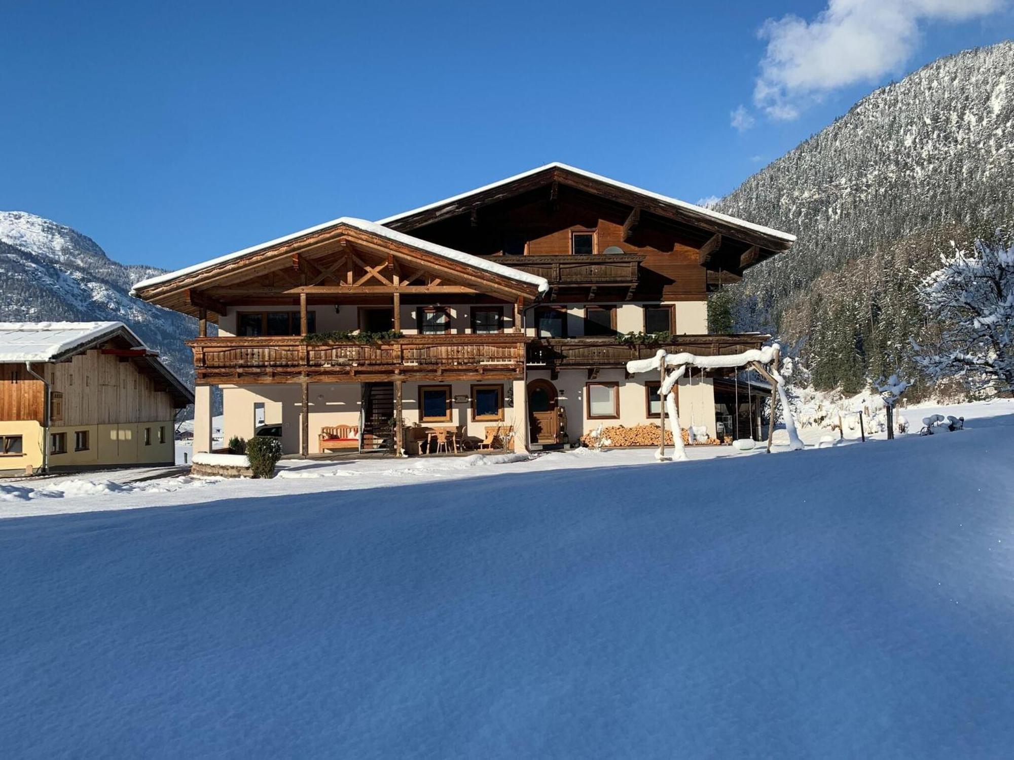 Apartment In Saalfelden Am Steinernen Meer Eksteriør billede